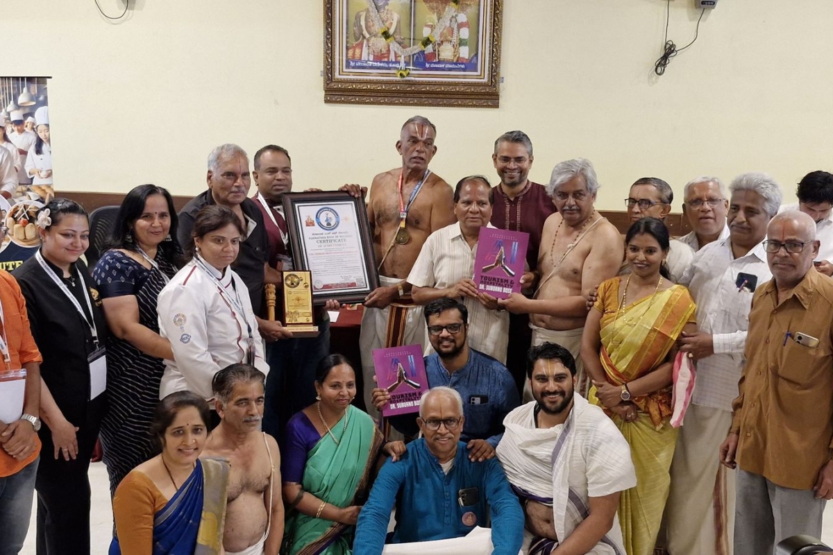 The Hebbar Sreevaishnava Sabha (R), Bengaluru Enters the Karnataka Book of Records for Preparing 108 Varieties of Prasadam in a Single Day